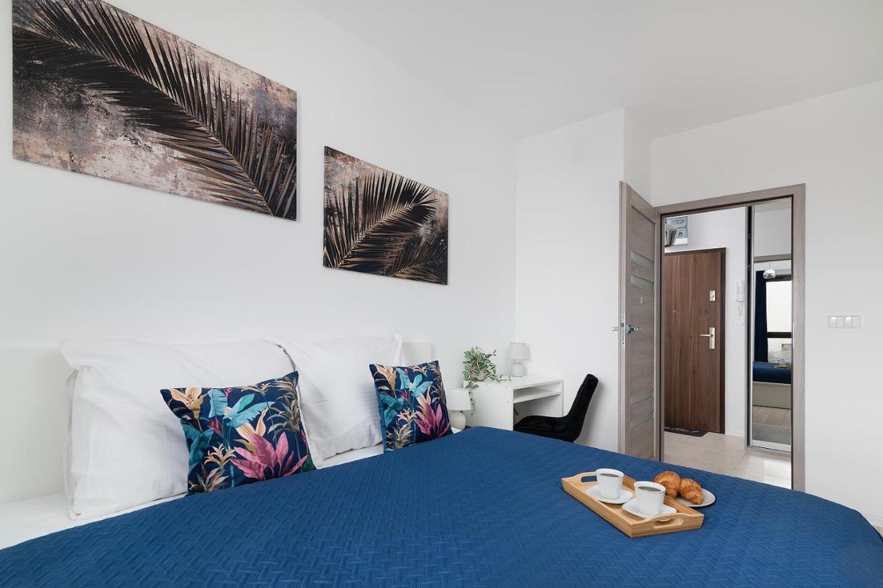 Easy Rent Apartments - Metropolitan 75 Люблин Екстериор снимка